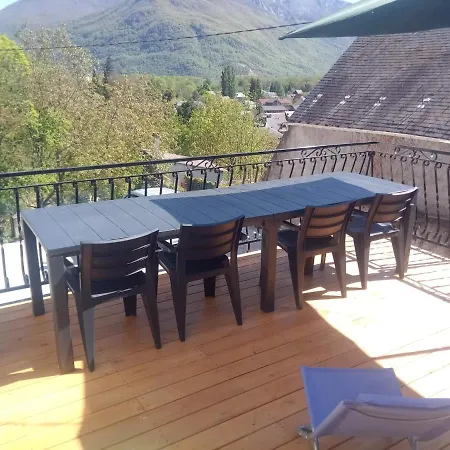 Maison Calme Et Lumineuse Vakantiehuis Cierp